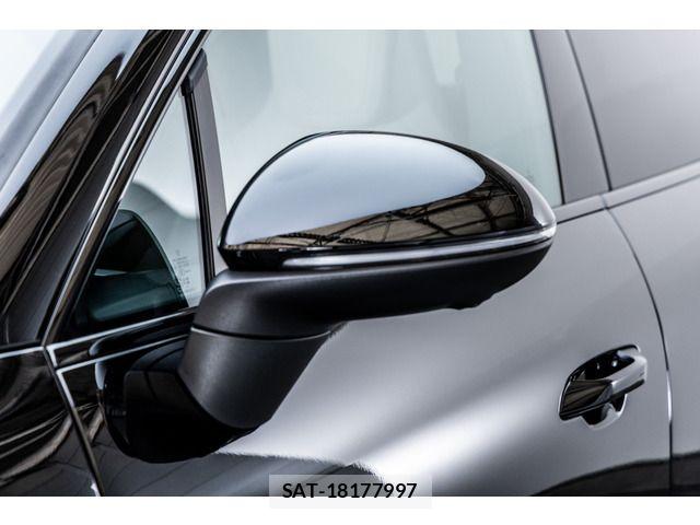 Porsche MACAN 2025-03 8131070-16