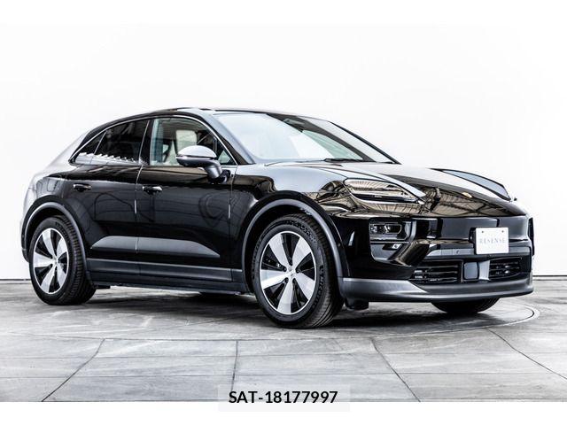 Porsche MACAN 2025-03 8131070-6