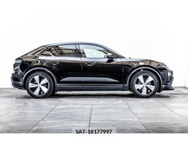 Porsche MACAN 2025-03 8131070-7