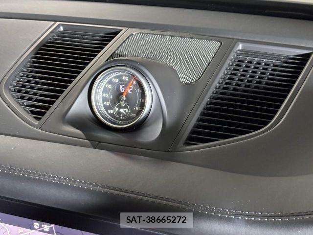 Porsche MACAN 2019-09 8245786-13