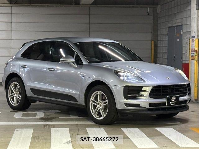 Porsche MACAN 2019-09 8245786-20