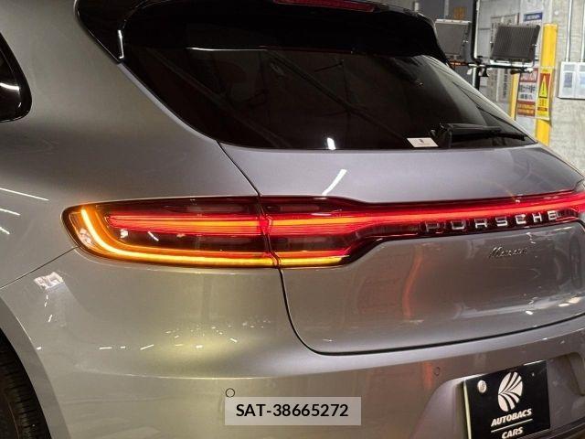 Porsche MACAN 2019-09 8245786-25