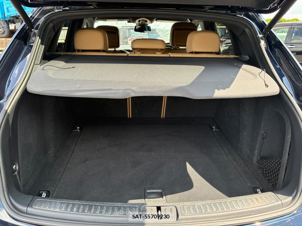 Porsche MACAN 2016-10 8055692-26