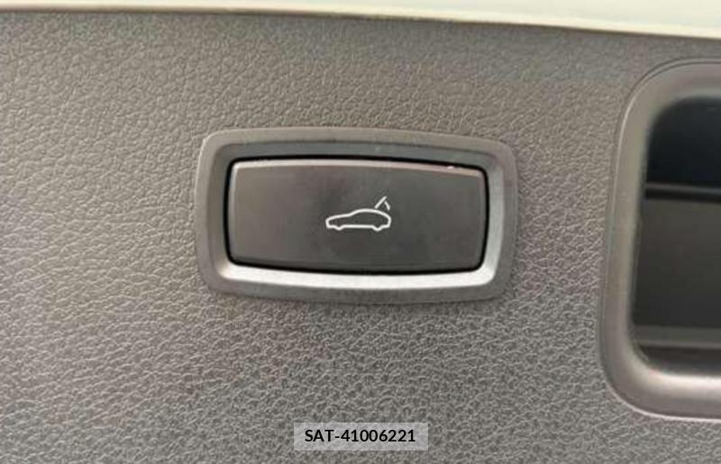 Porsche MACAN 2015-07 8558877-12