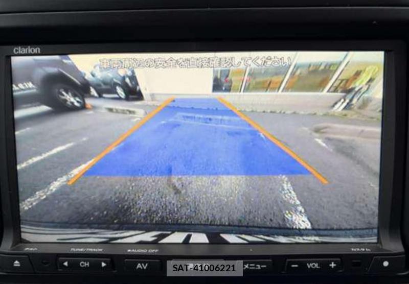 Porsche MACAN 2015-07 8558877-8