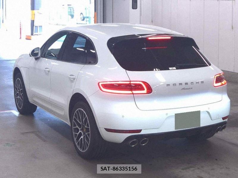 Porsche MACAN 2016 6820157-2