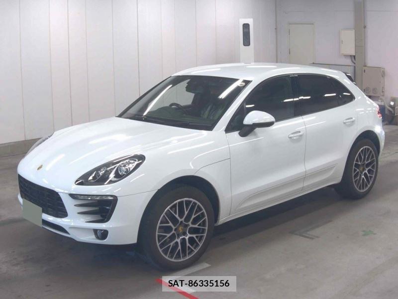 Porsche MACAN 2016 6820157-3