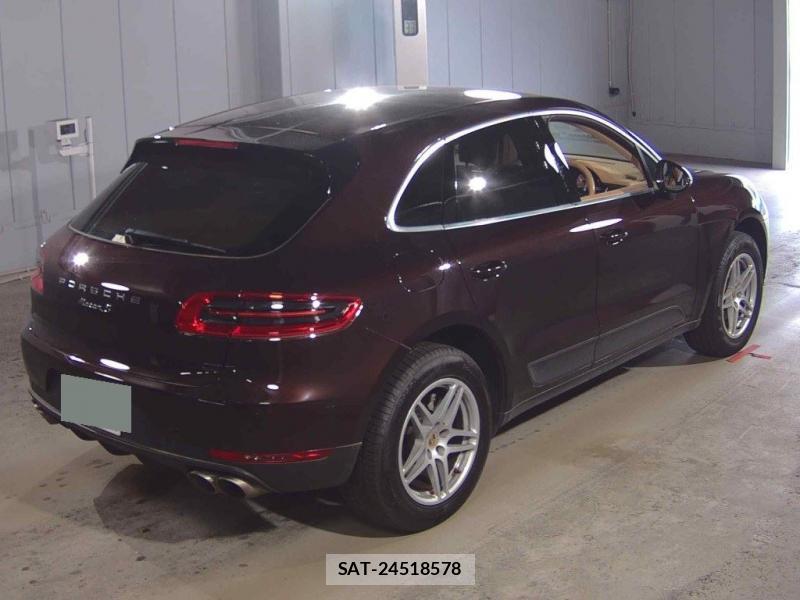 Porsche MACAN 2016 7191156-1