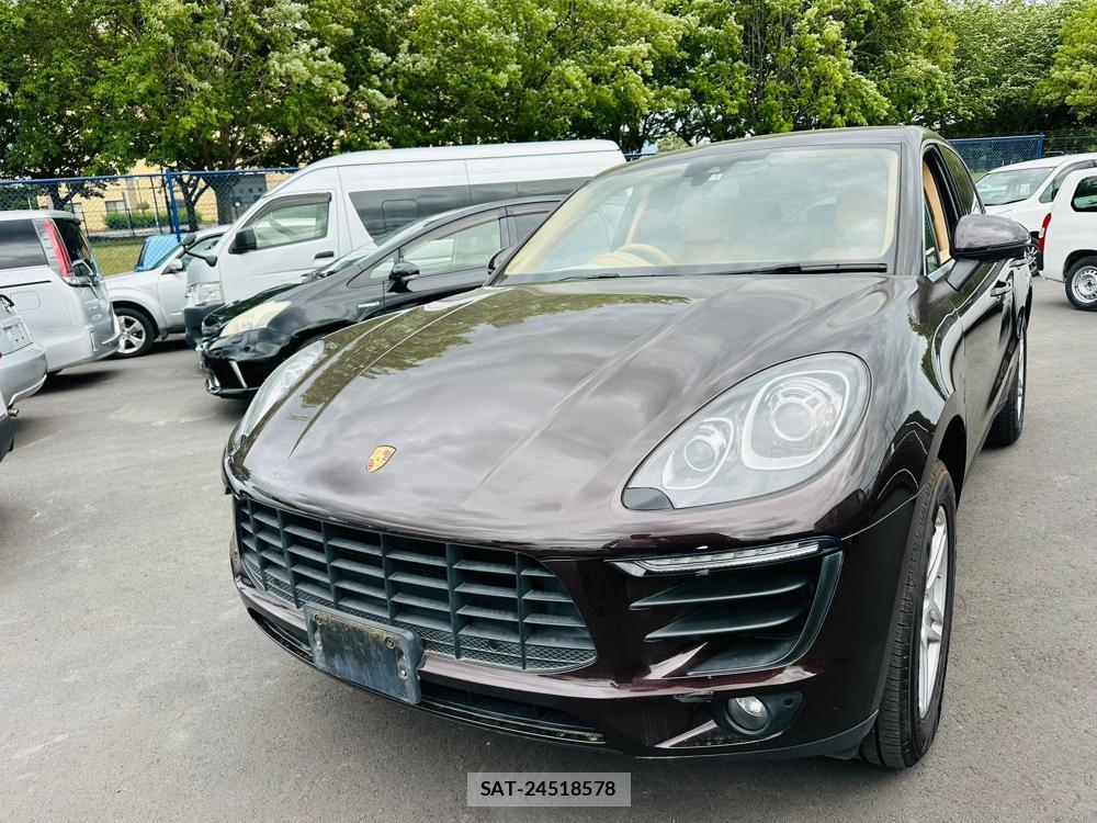 Porsche MACAN 2016 7191156-0