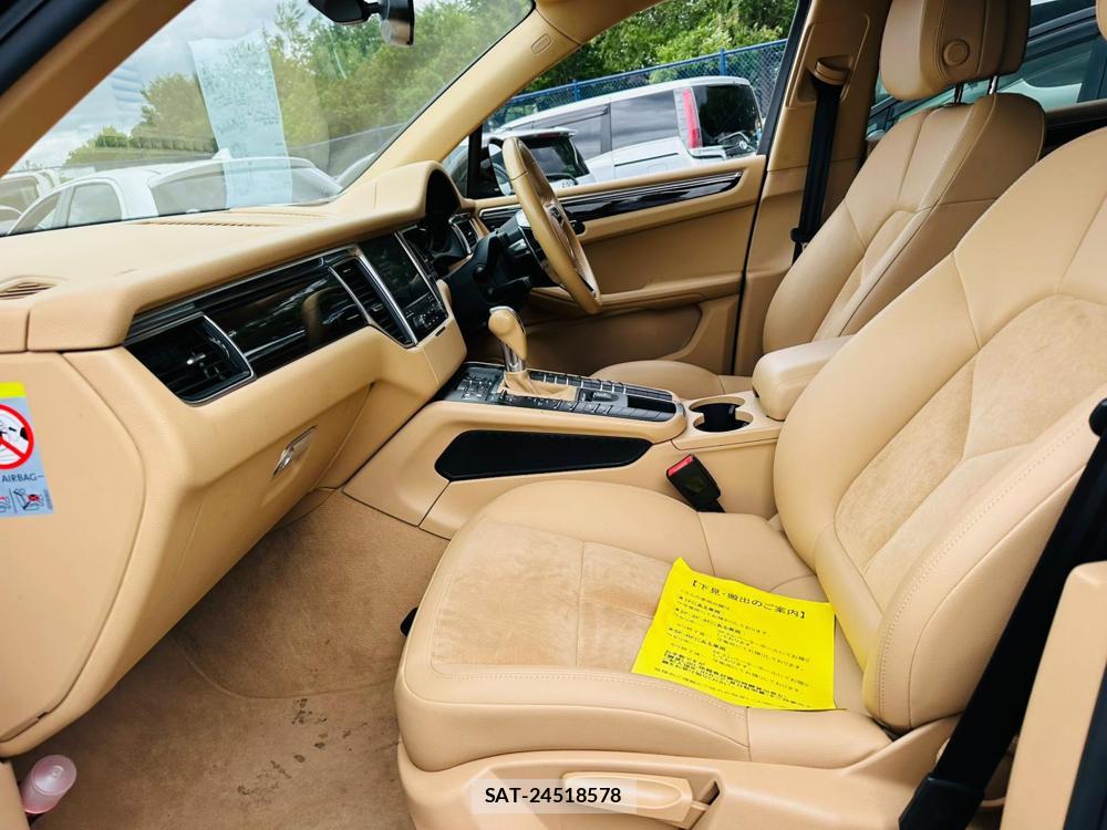 Porsche MACAN 2016 7191156-10