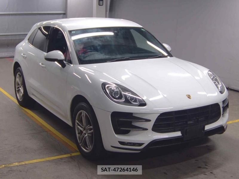 Porsche  2015-03 7349930-0