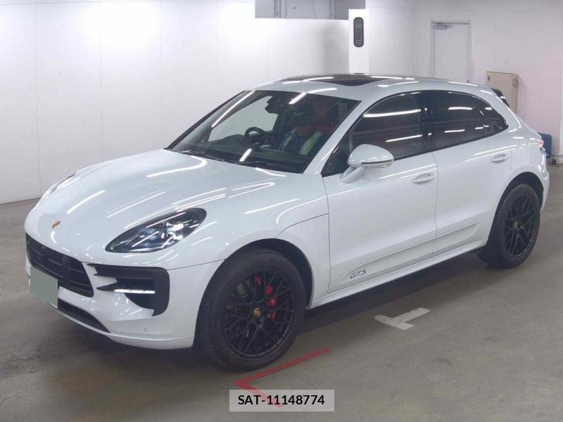 Porsche MACAN 2021-12 7380013-3