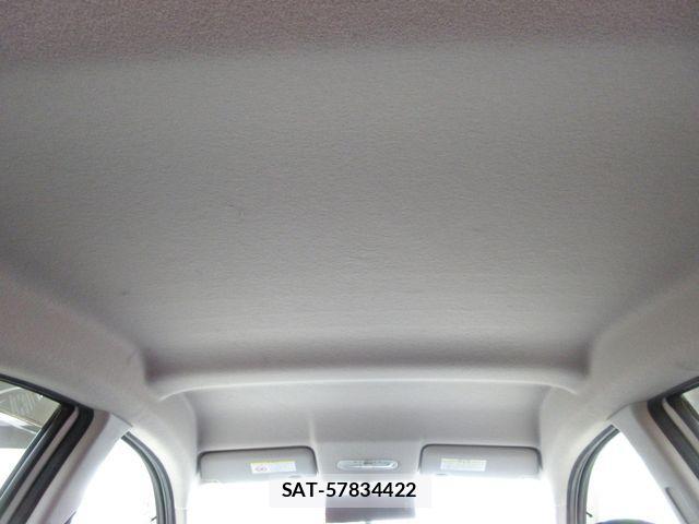 Nissan MARCH 2016-06 957855-26
