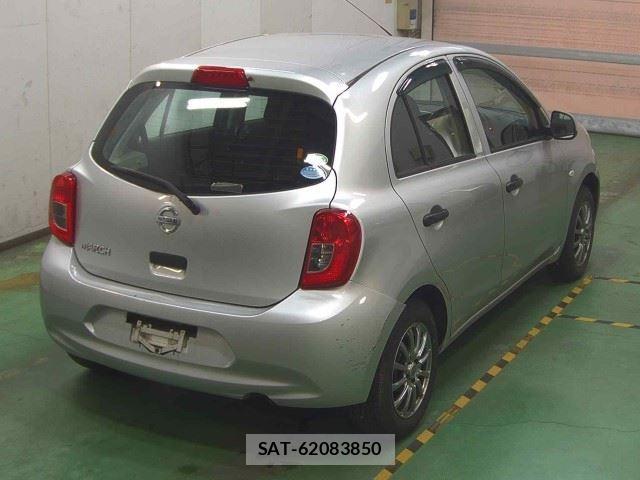 Nissan MARCH 2018-03 1076828-4