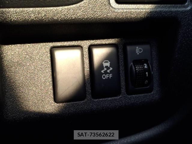 Nissan MARCH 2020-09 1422102-14