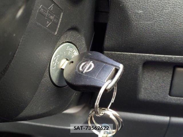 Nissan MARCH 2020-09 1422102-15