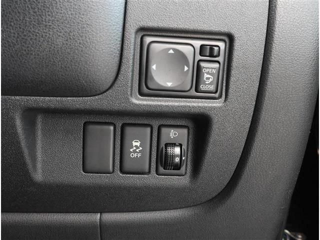 Nissan MARCH 2016-09 1464016-12