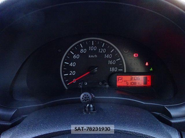 Nissan MARCH 2021-10 2211067-4