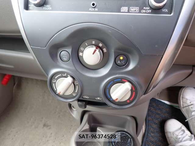 Nissan MARCH 2013-08 4044888-13