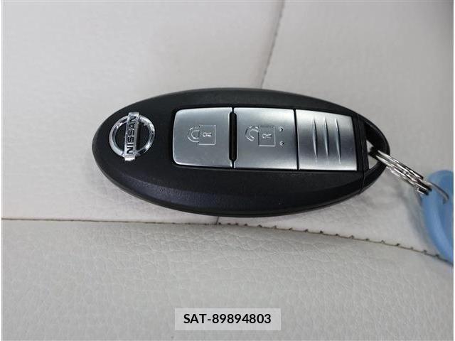 Nissan MARCH 2013-02 4139926-15