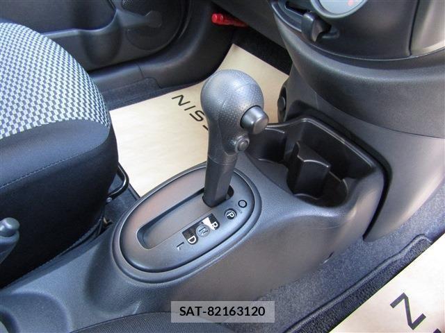 Nissan MARCH 2018-09 4595831-12