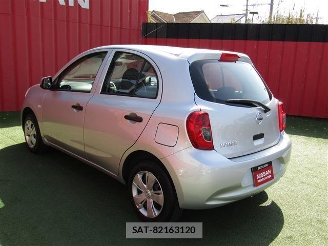 Nissan MARCH 2018-09 4595831-1