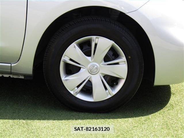 Nissan MARCH 2018-09 4595831-8