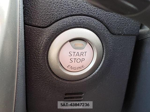Nissan MARCH 2016-04 5871318-12
