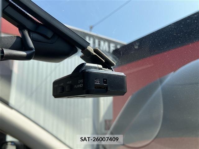 Nissan MARCH 2017-08 6012123-19
