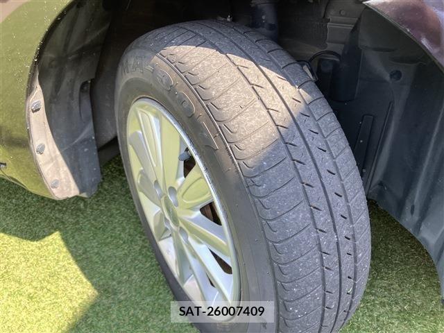 Nissan MARCH 2017-08 6012123-29