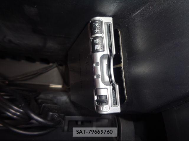 Nissan MARCH 2013-09 6245350-18