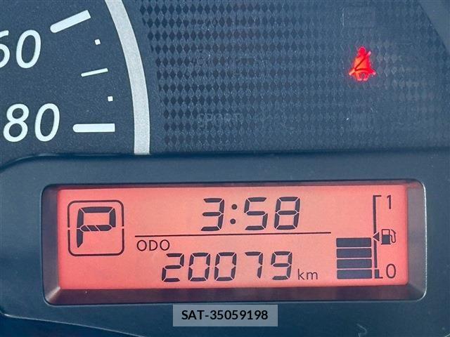 Nissan MARCH 2019-08 6305053-19