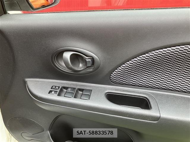 Nissan MARCH 2016-08 6499731-26