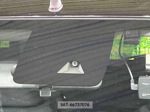 Nissan MARCH 2022-03 6612991-2