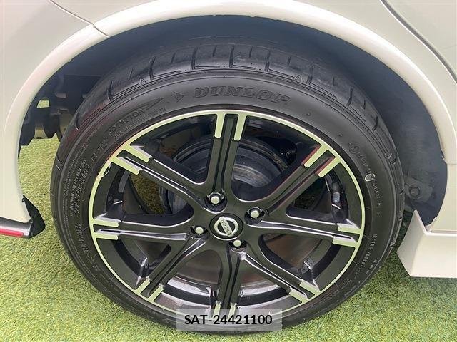 Nissan MARCH 2017-11 6612990-8
