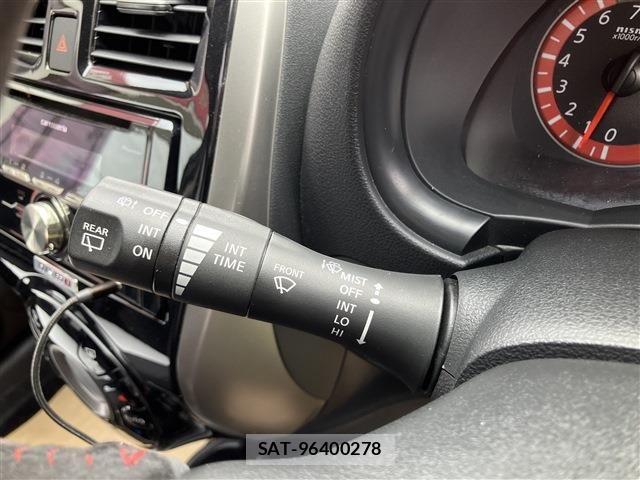 Nissan MARCH 2018-11 6641908-17