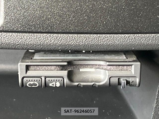 Nissan MARCH 2016-07 6752278-5