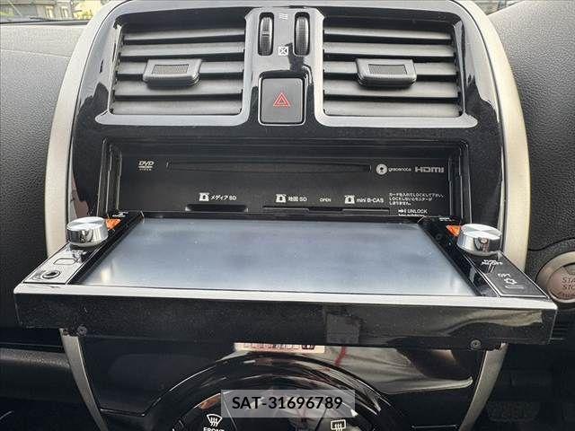 Nissan MARCH 2014-10 6815781-20