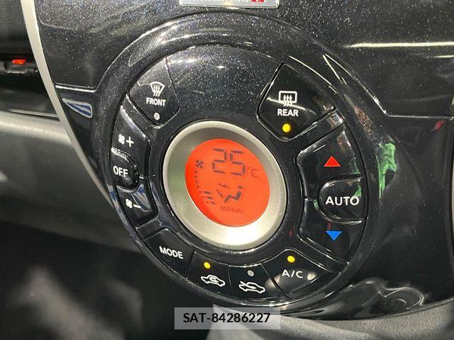 Nissan MARCH 2018-07 6815778-5