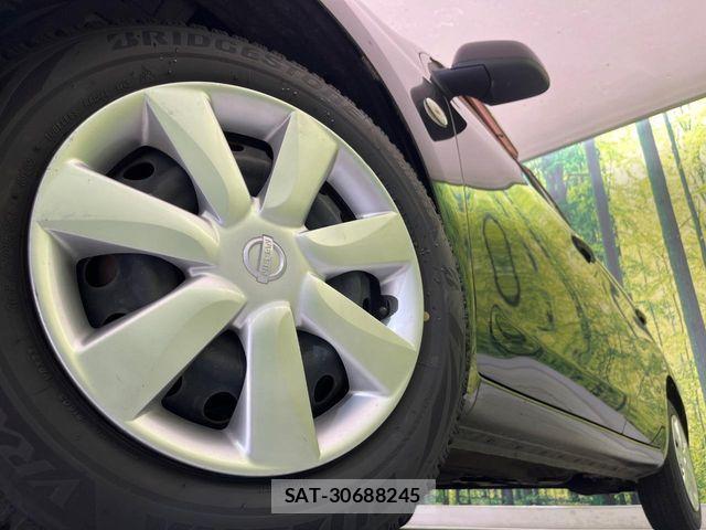 Nissan MARCH 2013-08 6907929-10