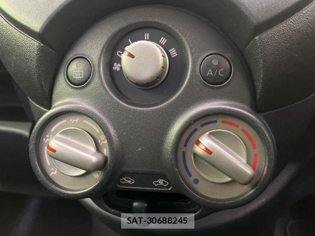 Nissan MARCH 2013-08 6907929-4