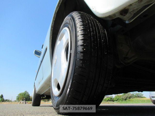 Nissan MARCH 1998-04 6907926-19