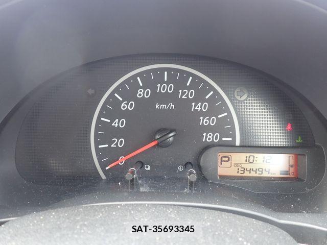 Nissan MARCH 2017-04 6995307-11