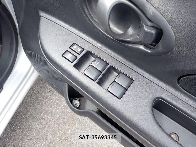 Nissan MARCH 2017-04 6995307-18