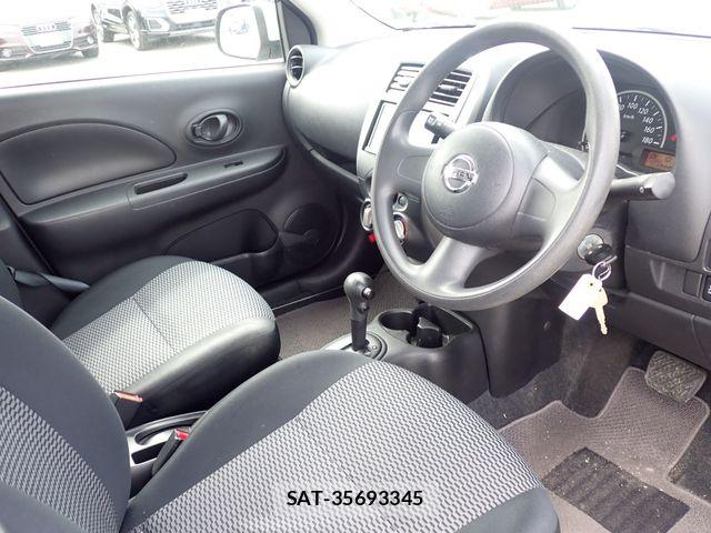 Nissan MARCH 2017-04 6995307-1