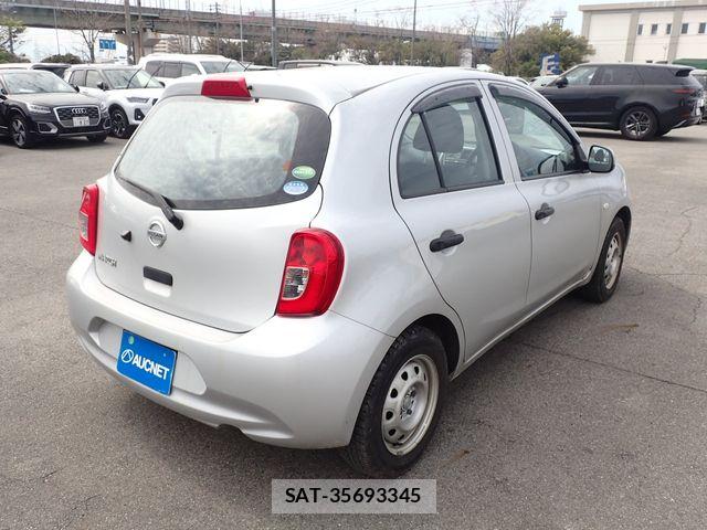 Nissan MARCH 2017-04 6995307-8