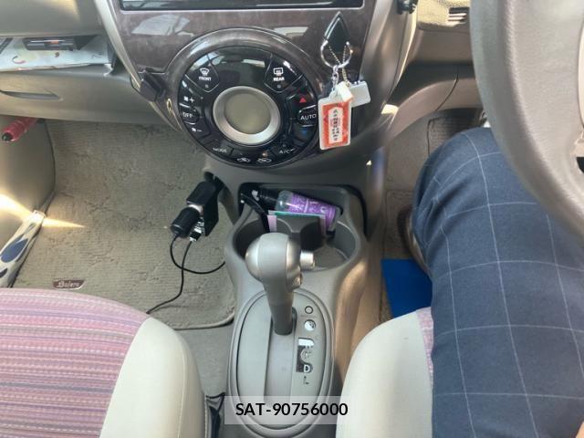 Nissan MARCH 2014-12 7020812-15