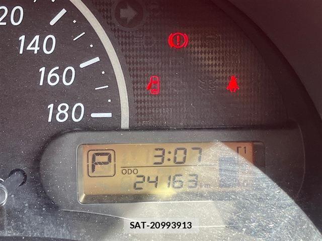 Nissan MARCH 2022-04 7221241-22