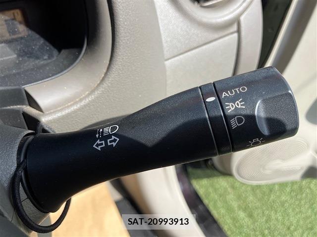 Nissan MARCH 2022-04 7221241-29