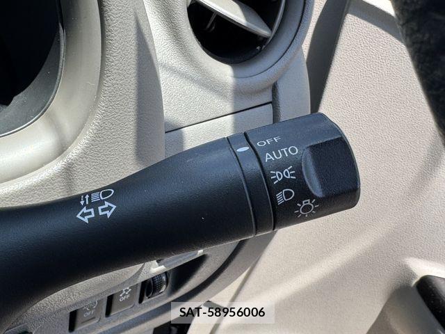 Nissan MARCH 2016-09 7221240-14